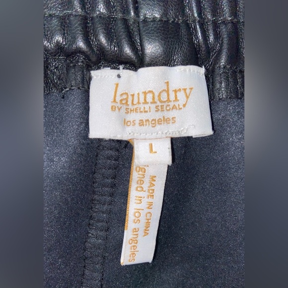 Women’s Laundry by Shelli Segal‎ faux Leather Joggers Pants size Large - Picture 8 of 12